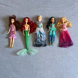 Disney Princess “Barbie style” Doll Set - Multicolor